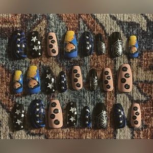 24 Pieces Fake Press On Nails Coraline